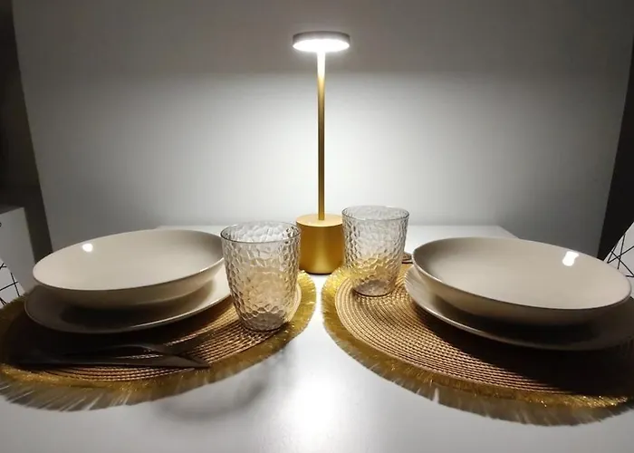 Little White Arch バーリ